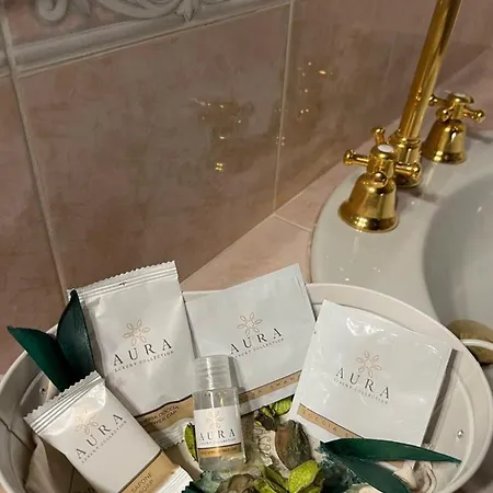 Loft Albinelli Wi-fi E Parcheggio Gratis In Centro アパート *