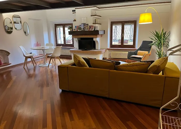 Loft Albinelli Wi-fi E Parcheggio Gratis In Centro 摩德纳