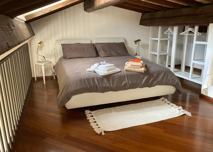Loft Albinelli Wi-fi E Parcheggio Gratis In Centro 公寓 摩德纳
